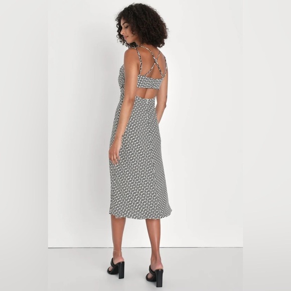 Lulus XSmall Black and White Abstract Print Midi Dress - Picture 3 of 7